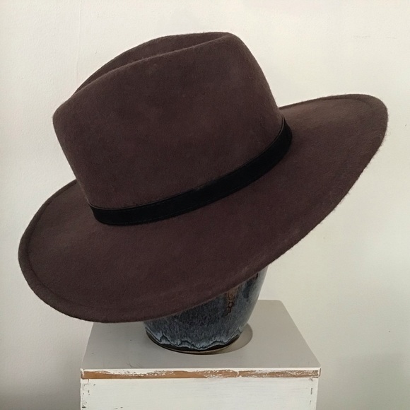 Artisan NY chocolate brown wool cowboy/ outback hat. NWT one size. 3” br… main image 5